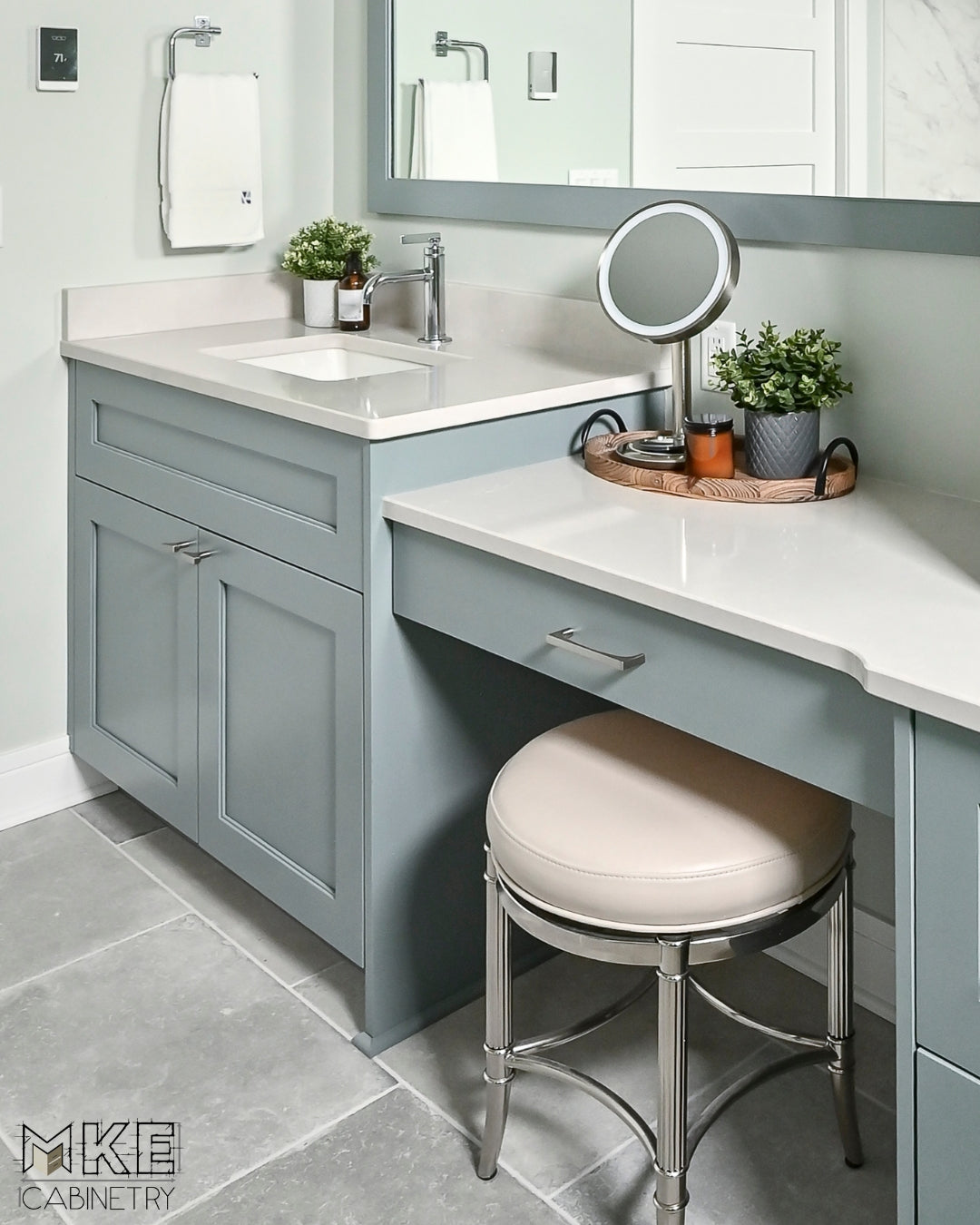 18 inch vanity