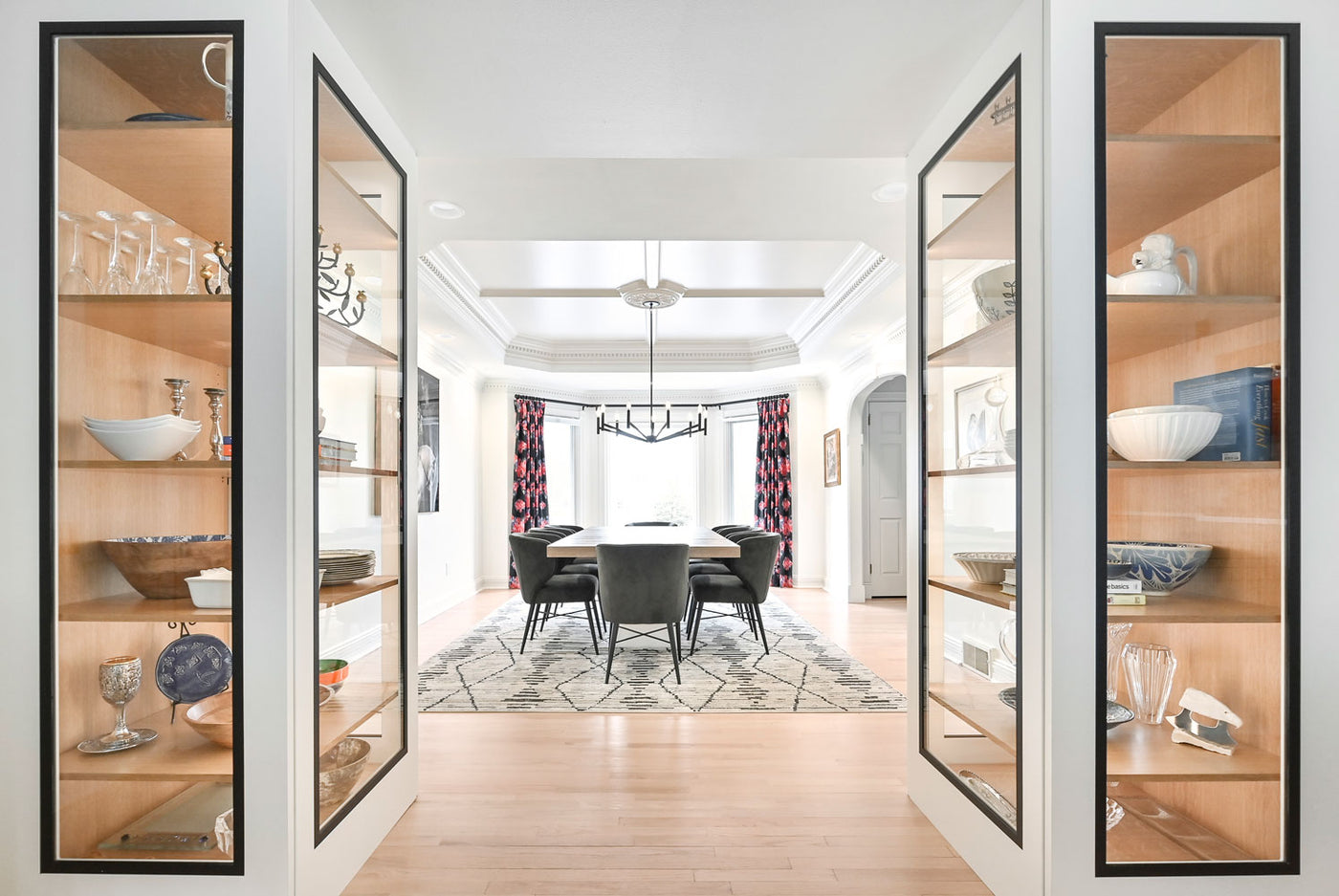 glass cabinet storage