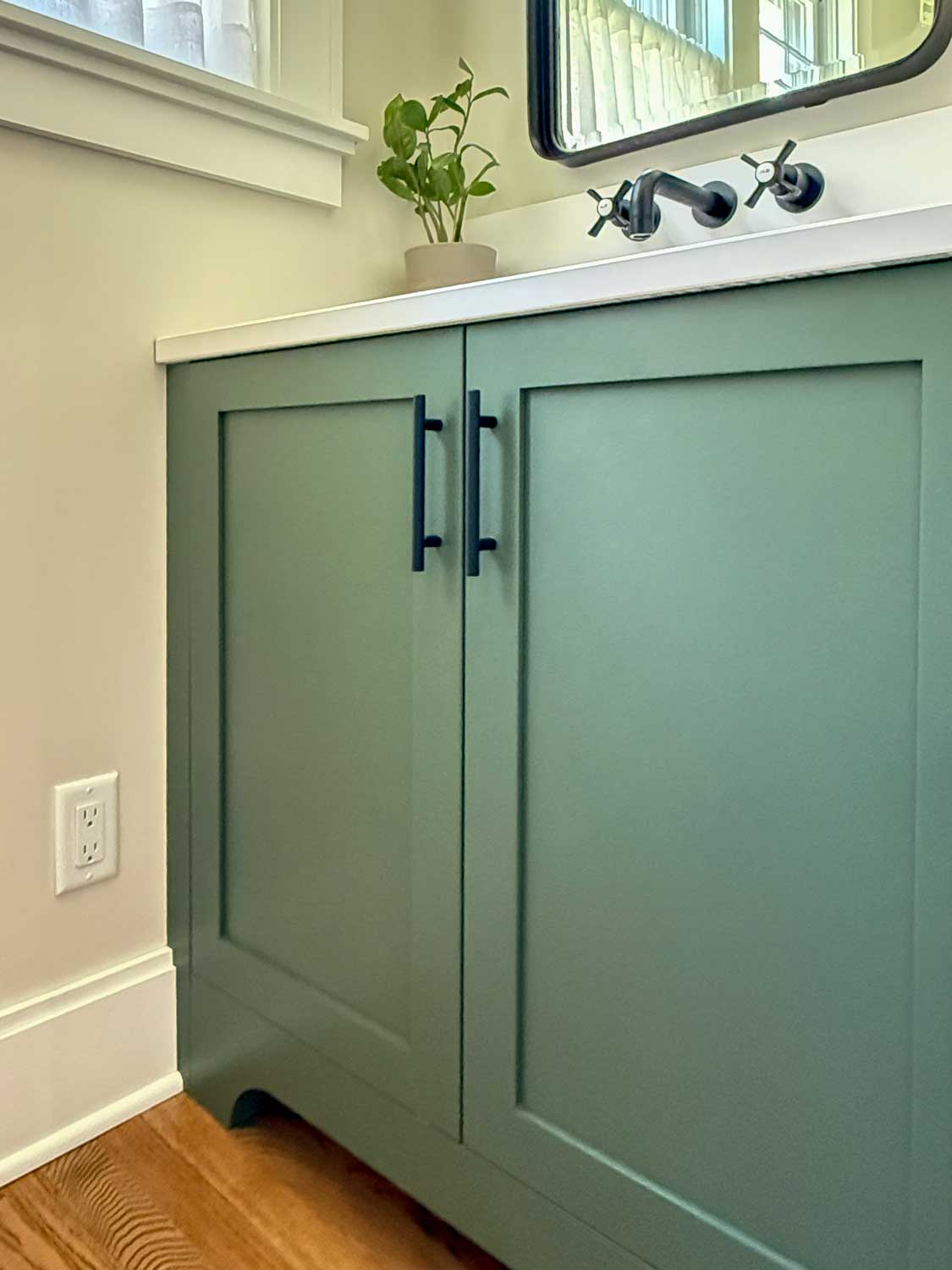 vanity 2 doors